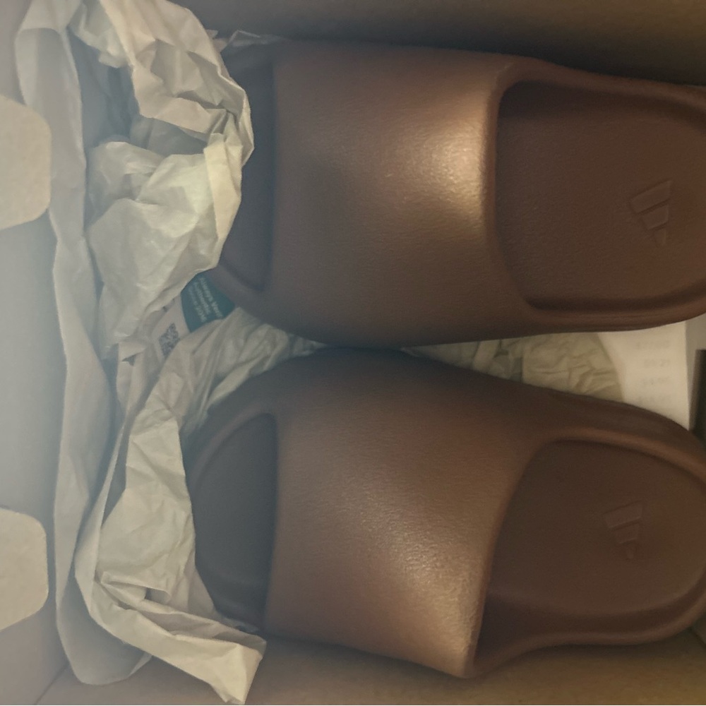 Yeezy Tan Slide Sandals